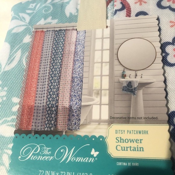 Pioneer Woman Ditsy Patchwork Shower Curtain! 72x72 Blue Aqua & White - Picture 3 of 7